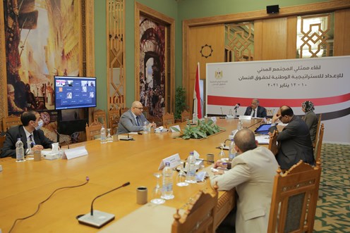 جانب من جلسات الاستماع لممثلي المجتمع المدنى
